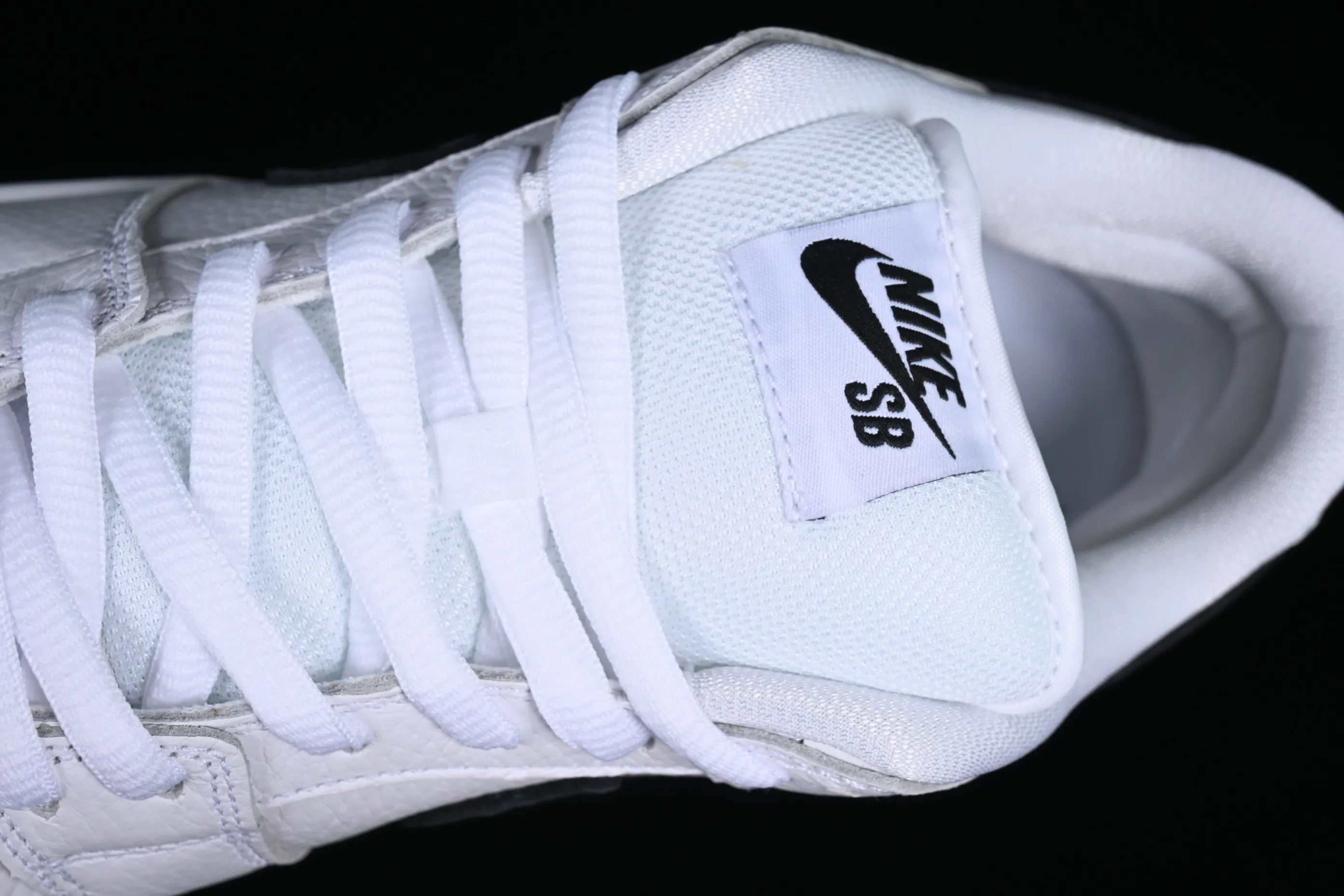 All categories Nk SB Dunk series Nk SB Dunk Low low-top sneakers Nk SB Dunk Low Pro ISO dunk series retro top layer low-top casual sports skateboard shoes CD2563-101